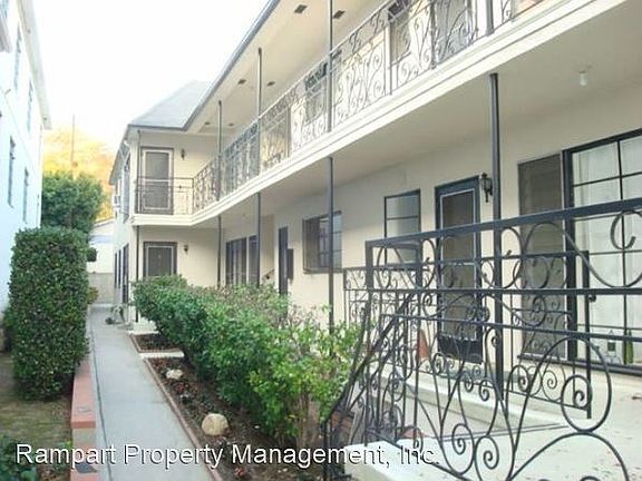 3rd image of 4215 Los Feliz Blvd APT 2