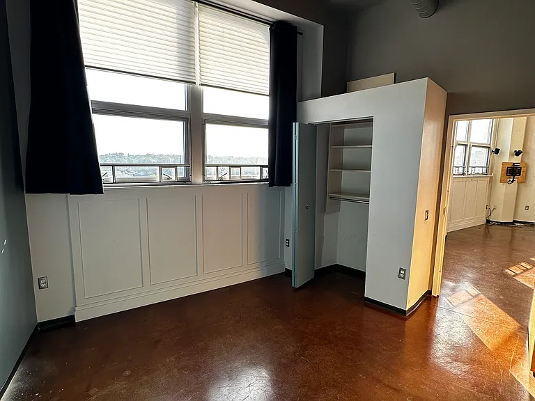 118 Holmes St #4 — Photo 11