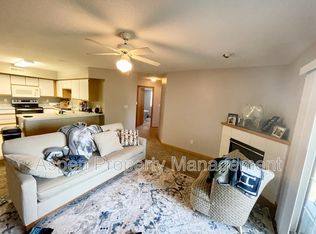 2262 Holiday Rd APT 112, Coralville, IA 52241