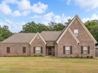 2898 Blackrock Dr, Nesbit, MS 38651