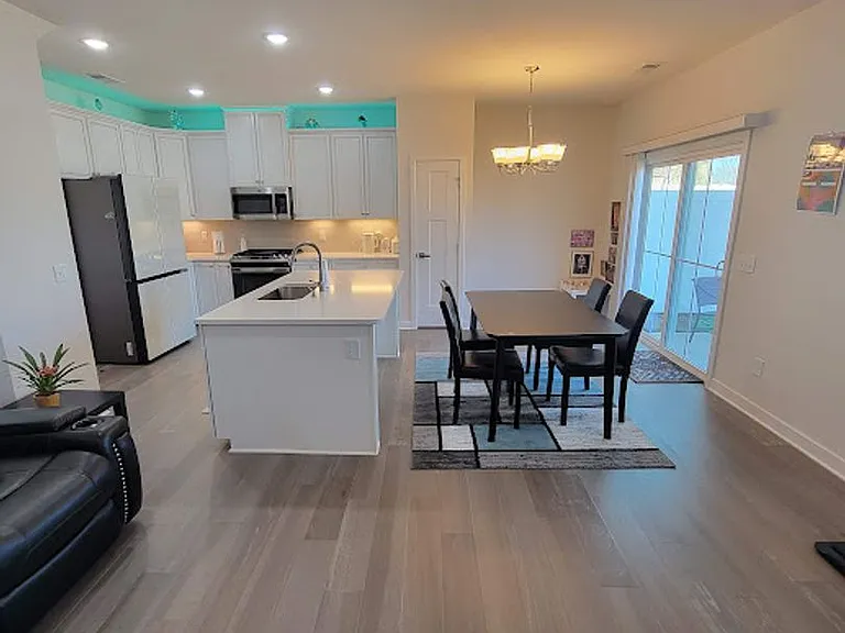 10478 Dalton Woods Ct NW — Photo 4