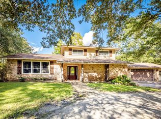 2532 Bayou Oaks St, Gautier, MS 39553