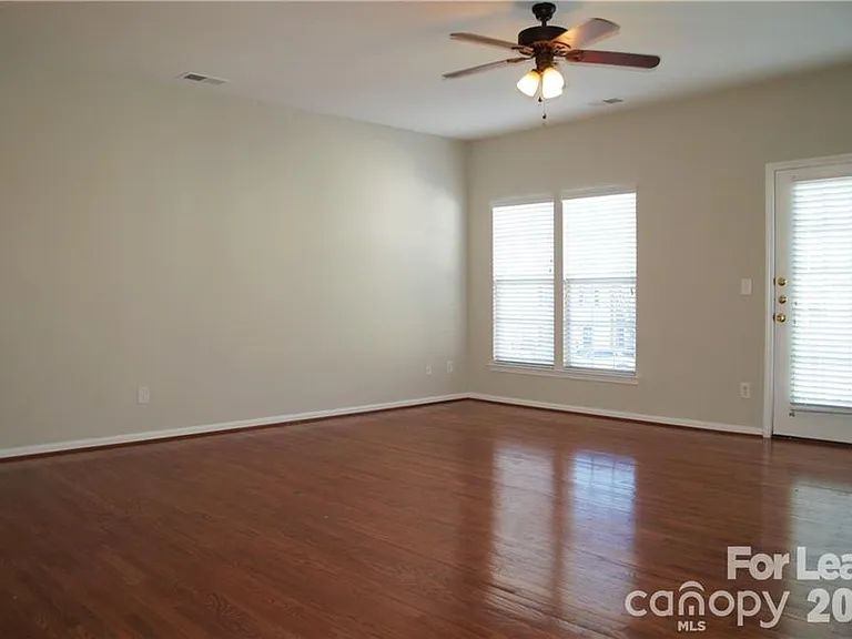 11536 Destin Ln — Photo 9