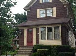 33 Forest St, Staten Island, NY 10314