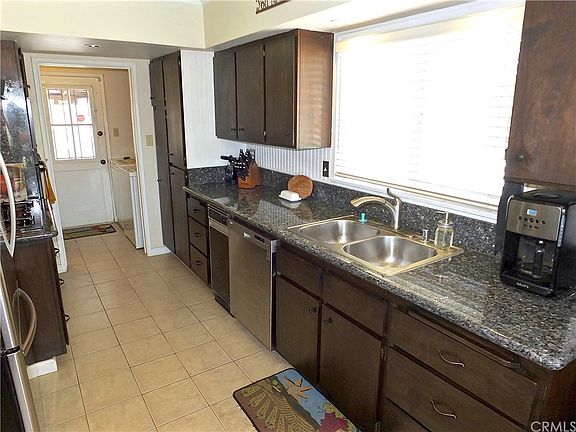 4th image of 4813 Montair Ave