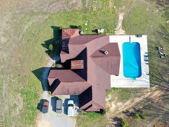 2nd image of 1270 Reid Rd