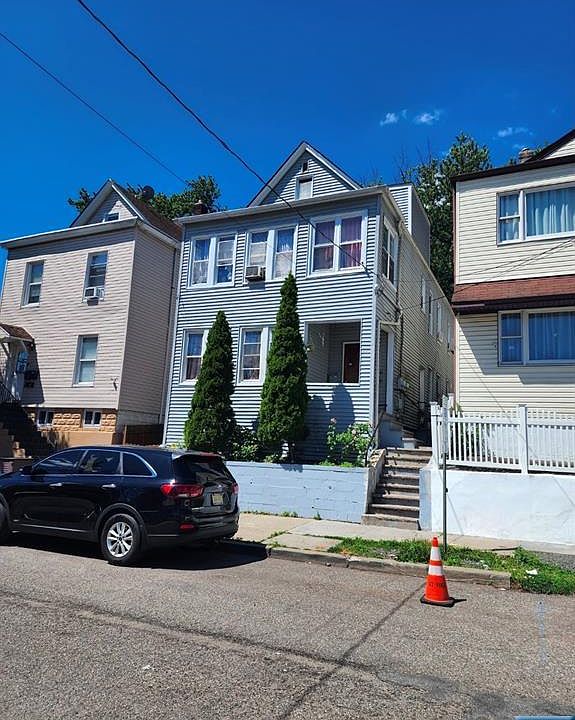 1st image of 85 Tulip Street