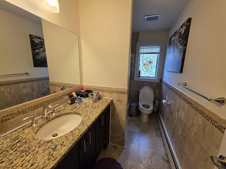 527 Roff Ave #B — Photo 8