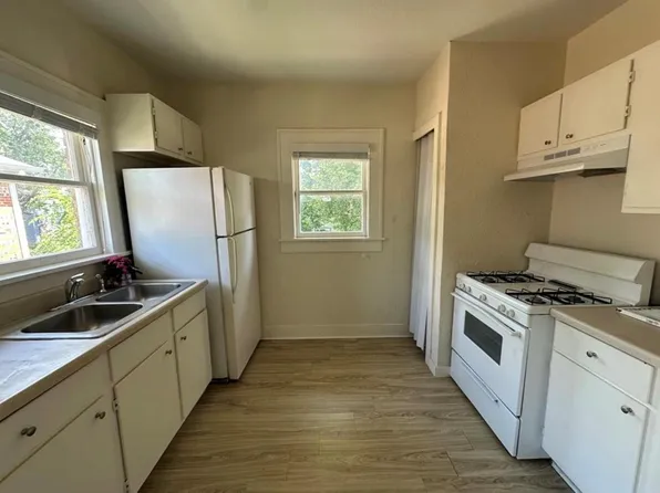 2421 Isabella 1/2 St, Houston, TX 77004