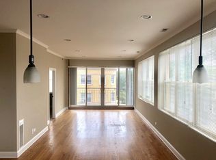 4300 N Kedzie Ave UNIT 402, Chicago, IL 60618