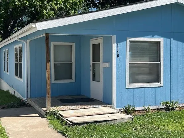 1116 Brown Ave, Osawatomie, KS 66064