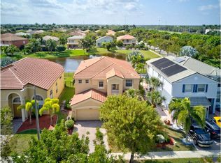 9864 Woolworth Ct, Wellington, FL 33414