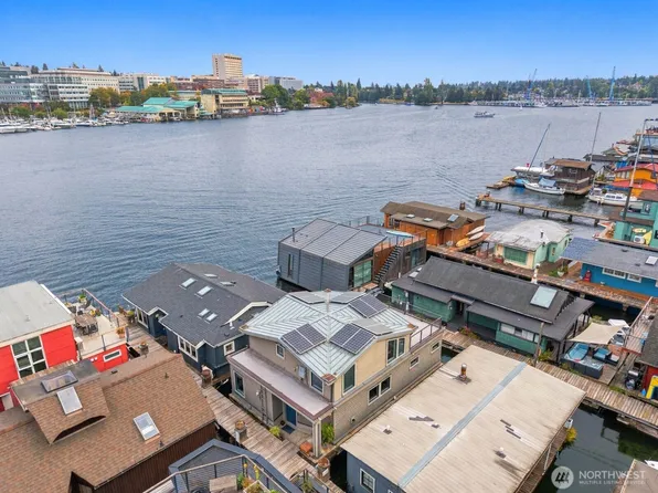3146 Portage Bay Place E #N, Seattle, WA 98102