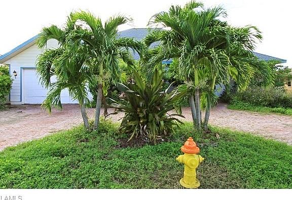 2nd image of 5400 Pelican Blvd