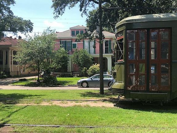 2nd image of 1612 S Carrollton Ave