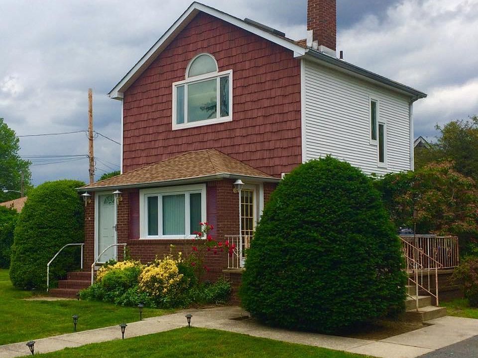 2319 Jackso Ave Seaford NY