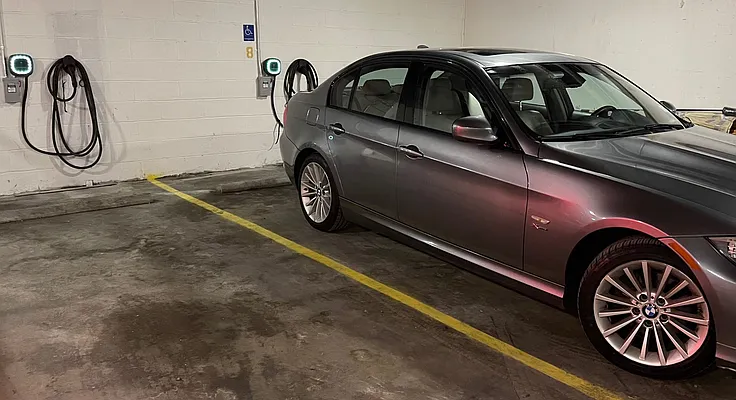 Rented by Douglas Elliman | media 16