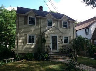 295 Russett Rd, Brookline, MA 02467