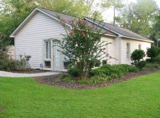 1055 Aiken Rd, Vass, NC 28394