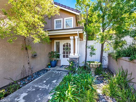 4th image of 24 Rodeo