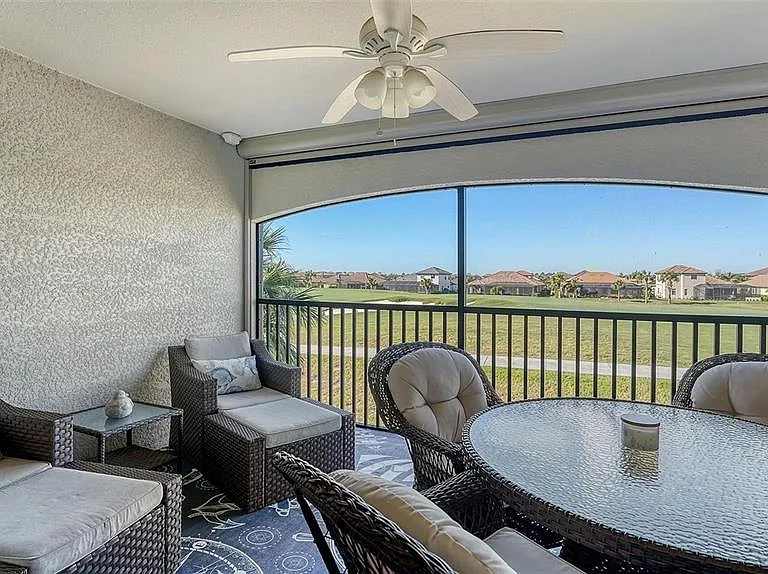5537 Palmer Cir #201 — Photo 13