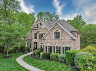 120 Shadow Ridge Ct, Statesville, NC 28677
