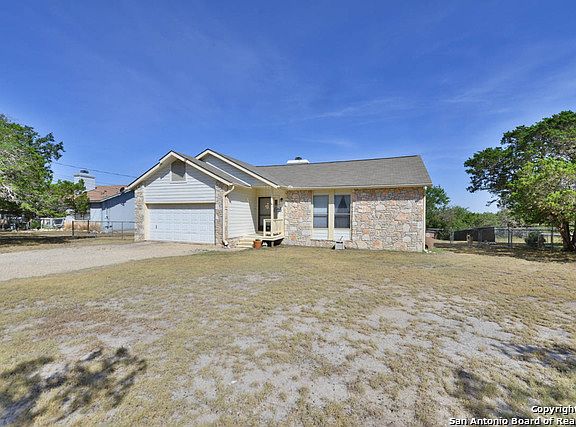 3rd image of 141 Sun Haven Dr S