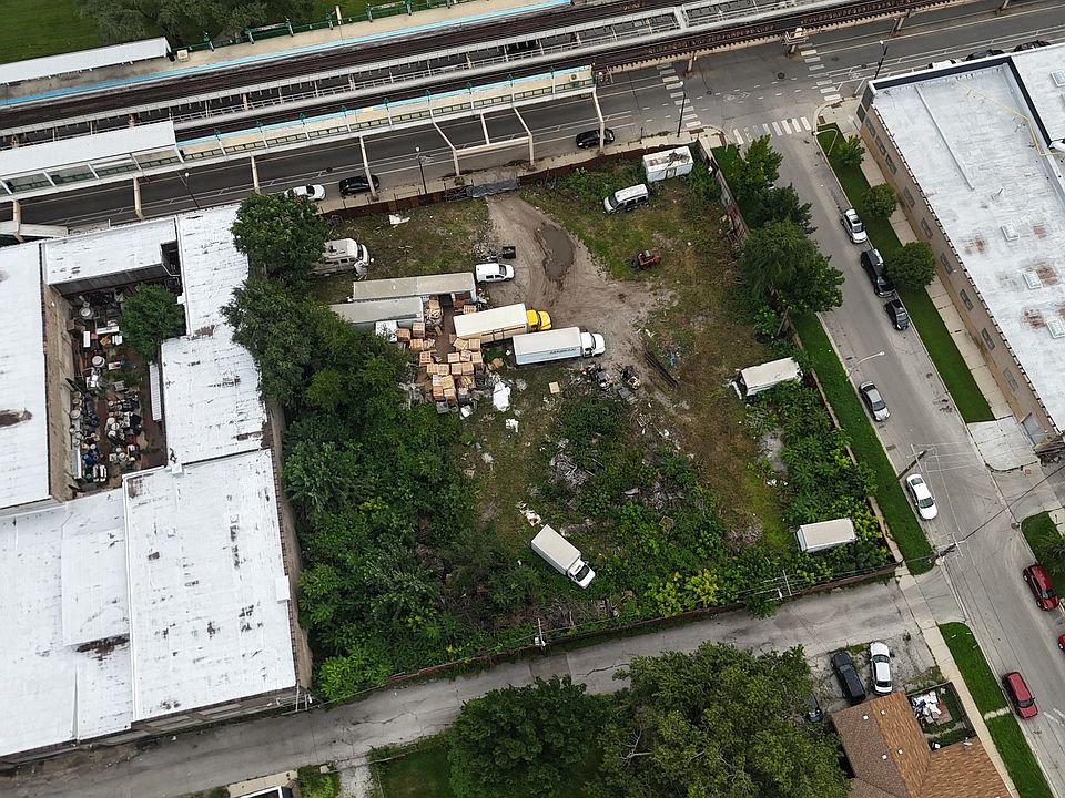 1st image of 4042 W Lake St
