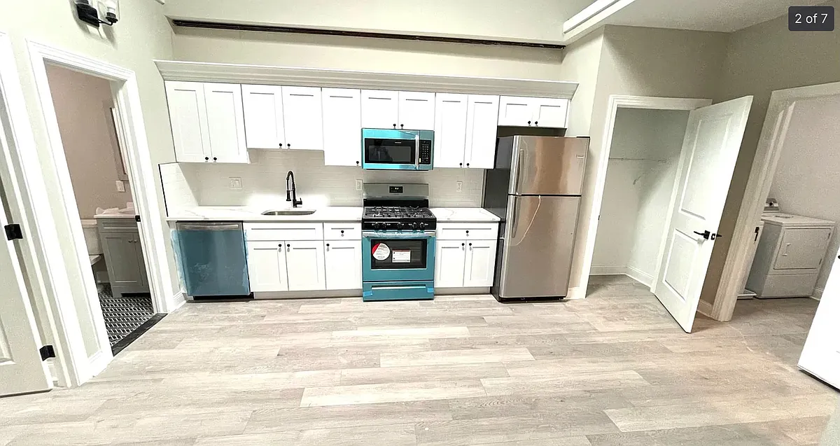Building Photo - 344 Conarroe St #6