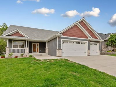 1939 Legacy Dr, Faribault, MN, 55021