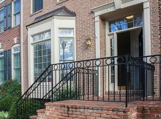 2167 N Pierce St, Arlington, VA 22209