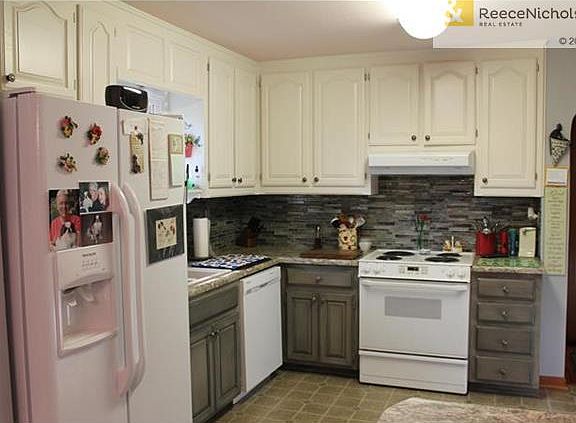 Updated home with lots of cabinets!