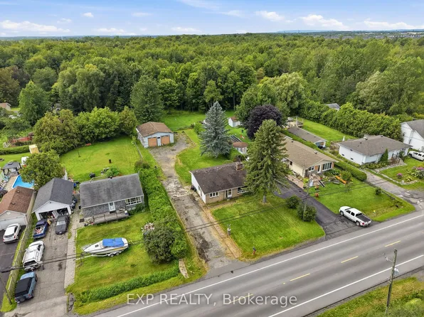 2498 Mer Bleue Rd, Ottawa, ON K4B 1H9