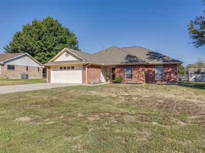 422 W 7th St, Justin, TX, 76247