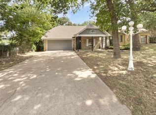 4445 Normandy Rd, Fort Worth, TX 76103