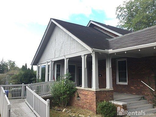 1st image of 525 N Justice St