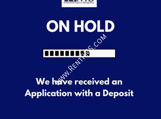 421 NE Strait Ave, Topeka, KS 66616