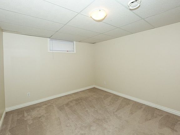 4th image of 10439 39a Ave NW