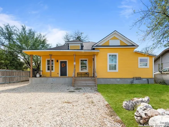214 E HART AVE, San Antonio, TX 78214