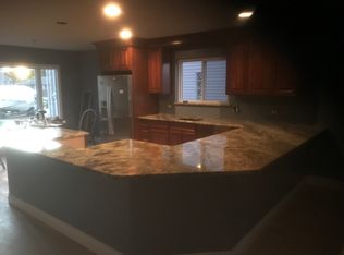 37938 Huron Pointe Dr, Harrison Township, MI 48045