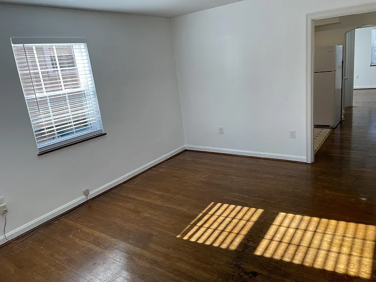 5529 Bosworth Pl #2 — Photo 2