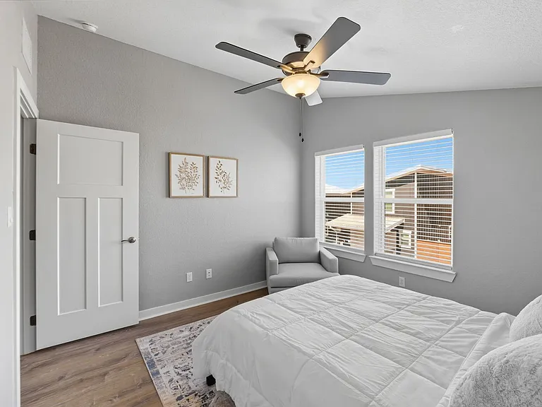 20 Tate Lane — Photo 48