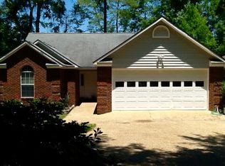 49 Tall Timbers Rd, Thomasville, GA 31757