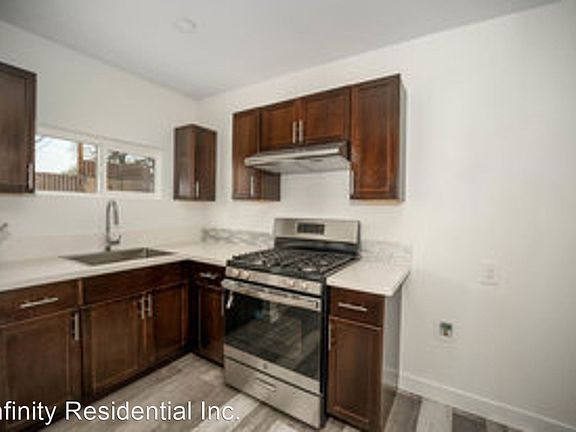 2nd image of 340 E 19th St #340