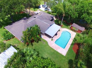 3877 SW Sailfish Dr, Palm City, FL 34990