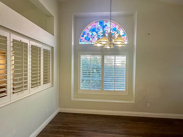 240 Sierra Madre Way — Photo 11