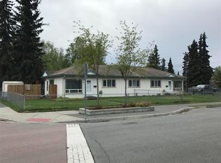 822 Hollywood Dr, Anchorage, AK 99501