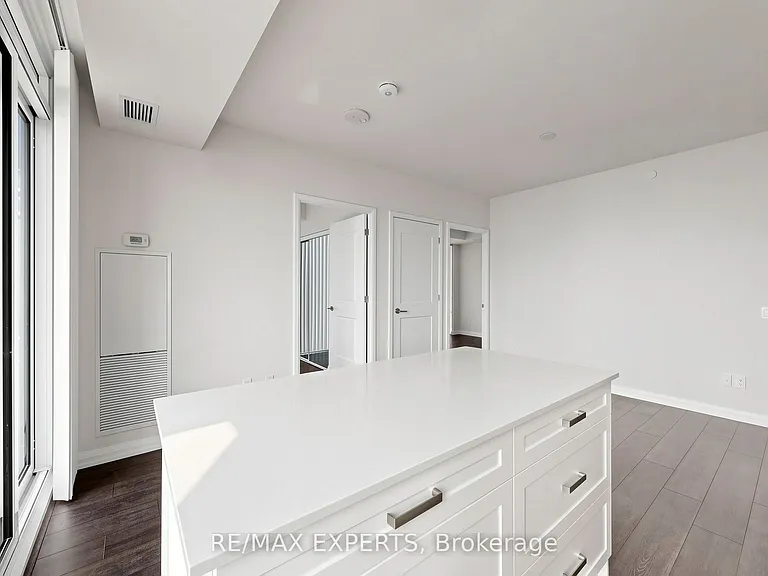 7895 Jane St #3506 — Photo 8