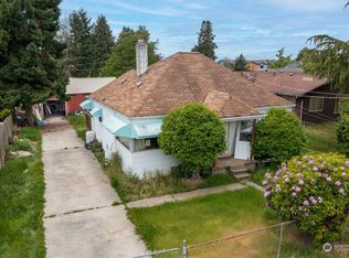 10015 9th Ave SW, Seattle, WA 98146