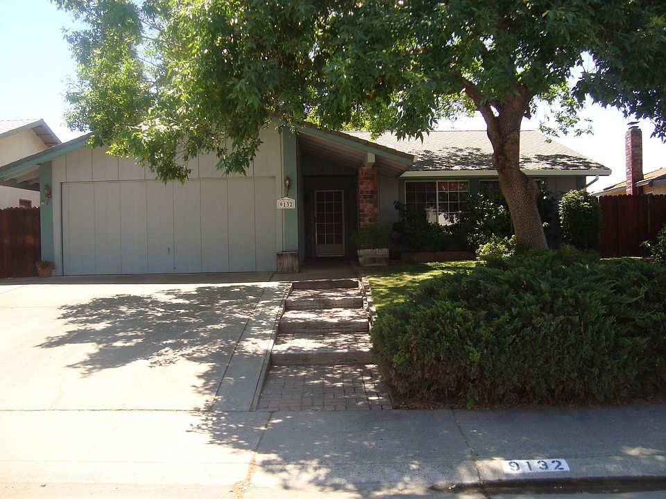 1st image of 9132 Vancouver Dr